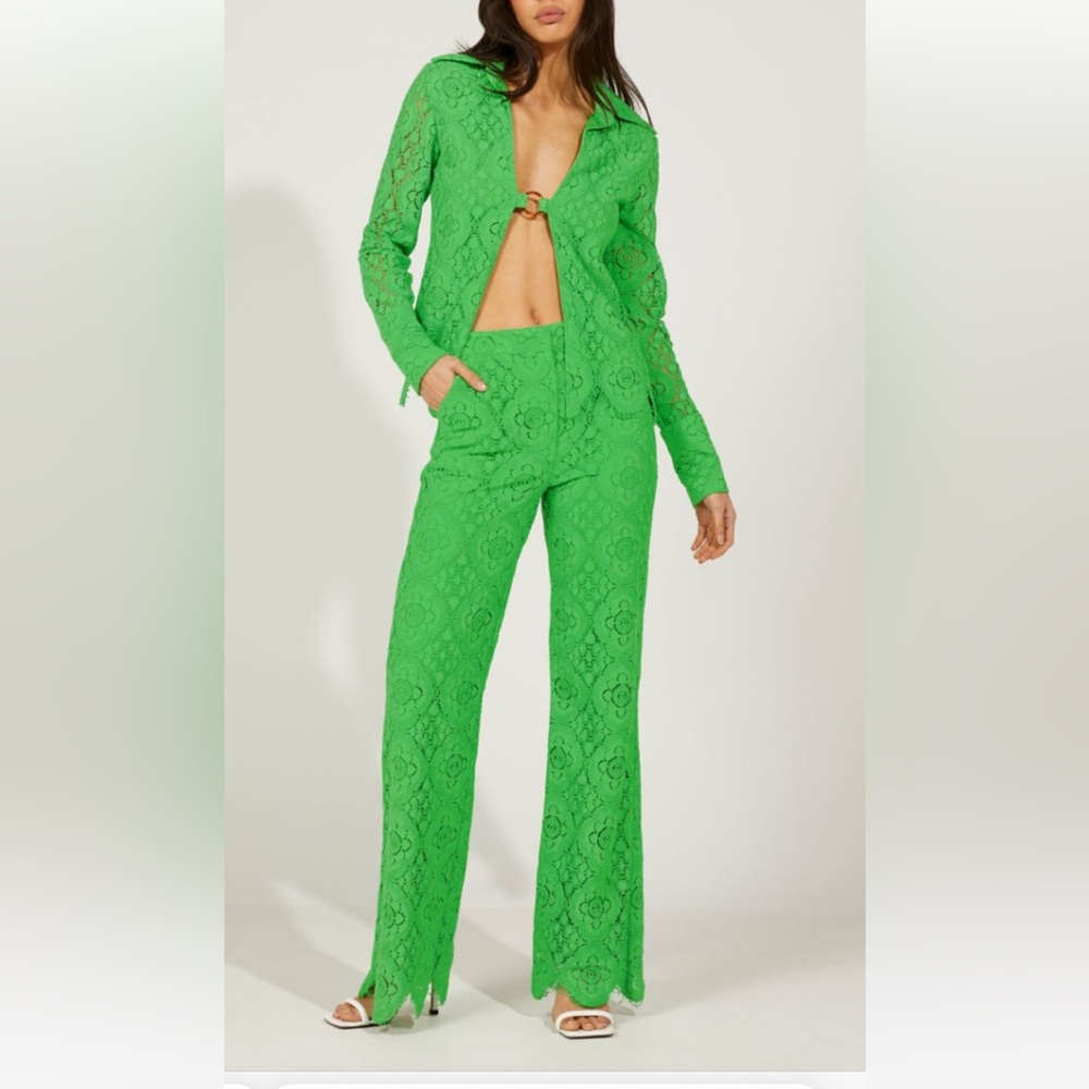 ALICE MCCALL
Yvonne Lace Pants - Lime Size 0